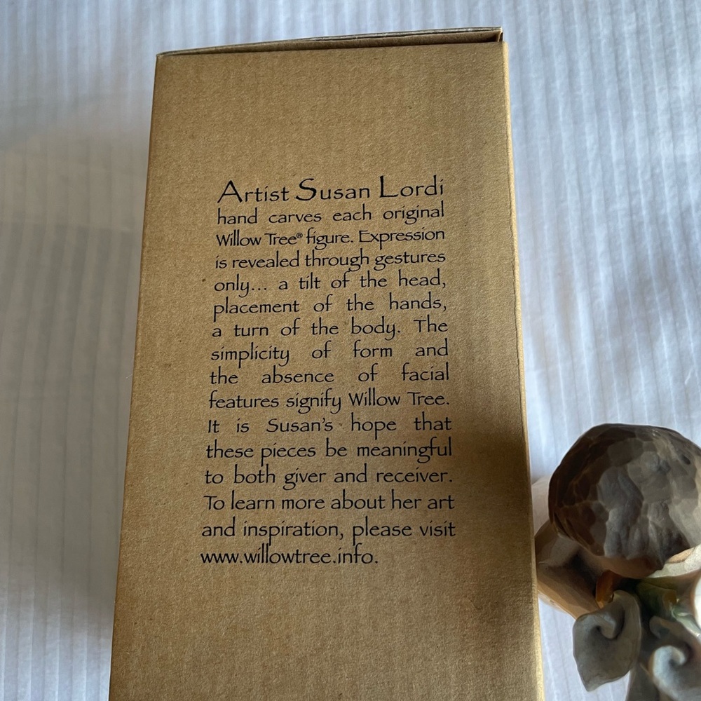 Willow Tree Beautiful Wishes Figurine - Picture 4 of 6